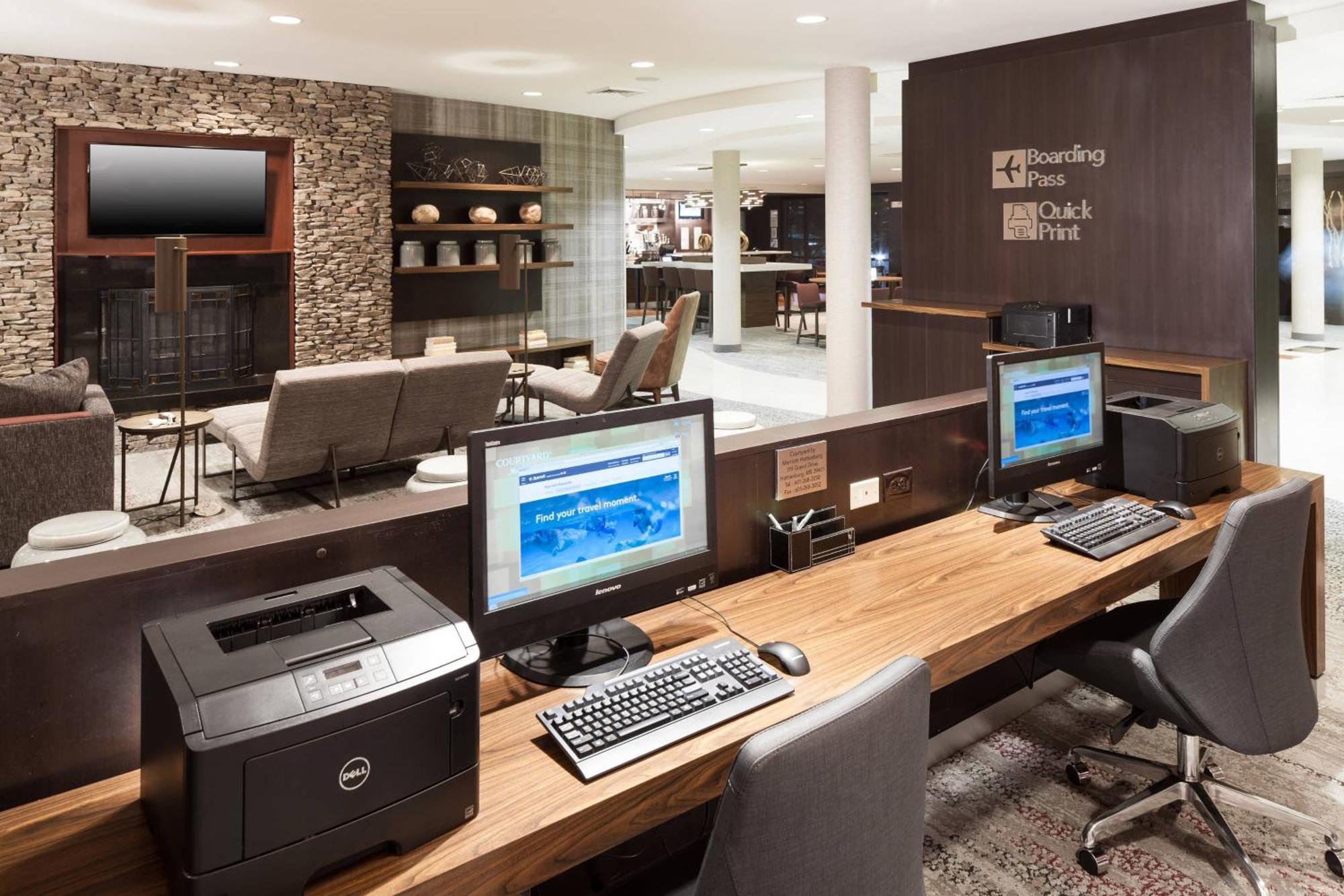 Courtyard By Marriott Hattiesburg Esterno foto