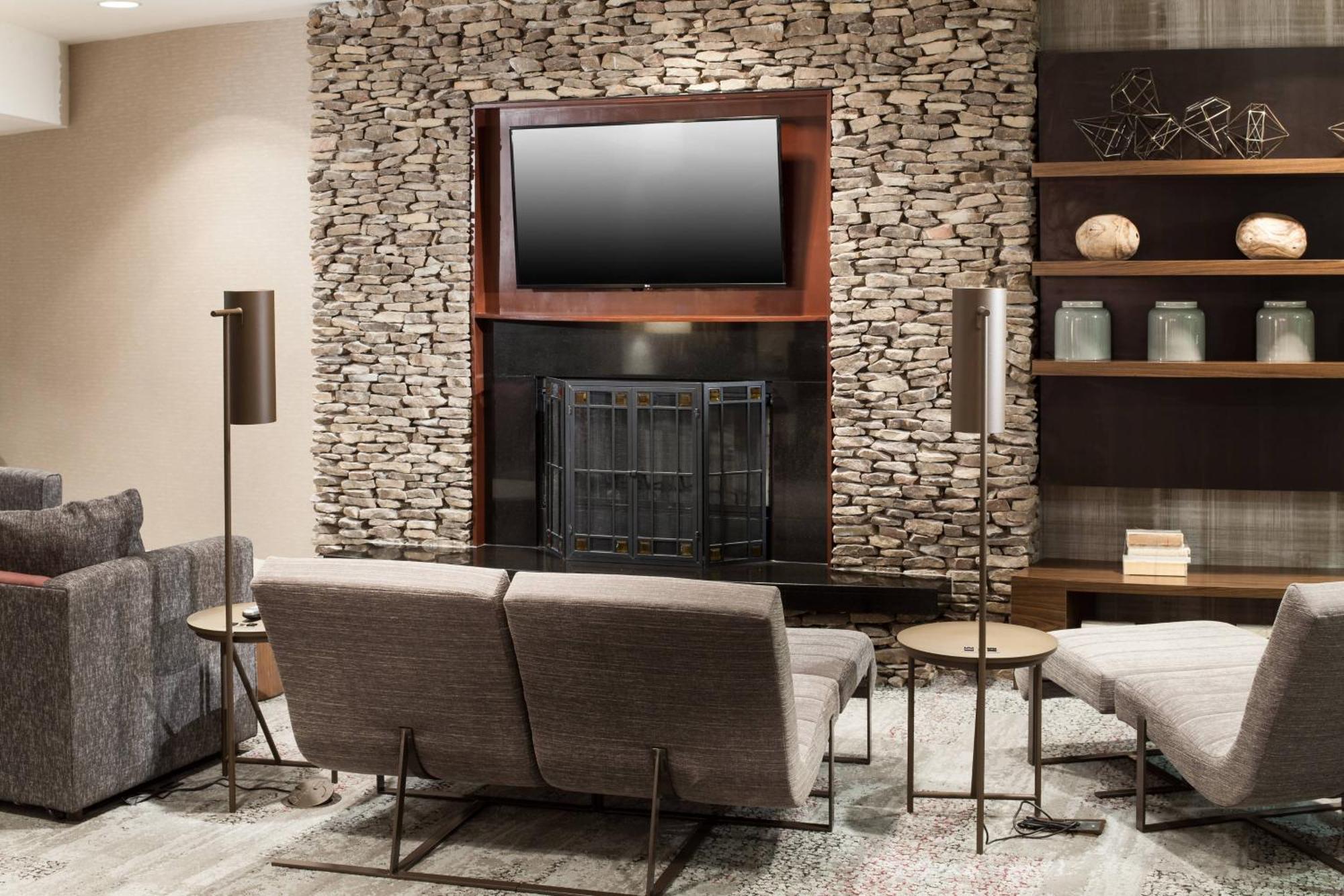Courtyard By Marriott Hattiesburg Esterno foto